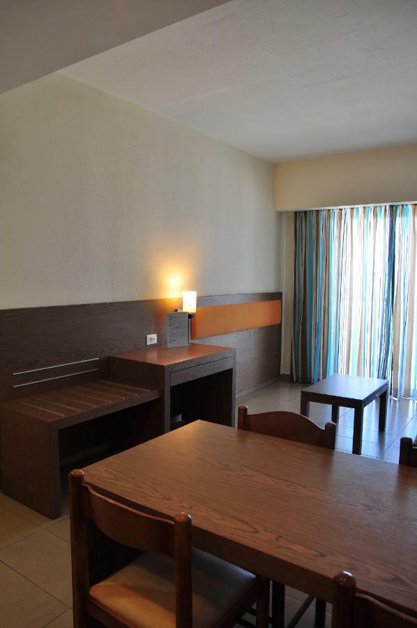 Sea Melody Beach Hotel Apartments Ialysos  Exterior photo